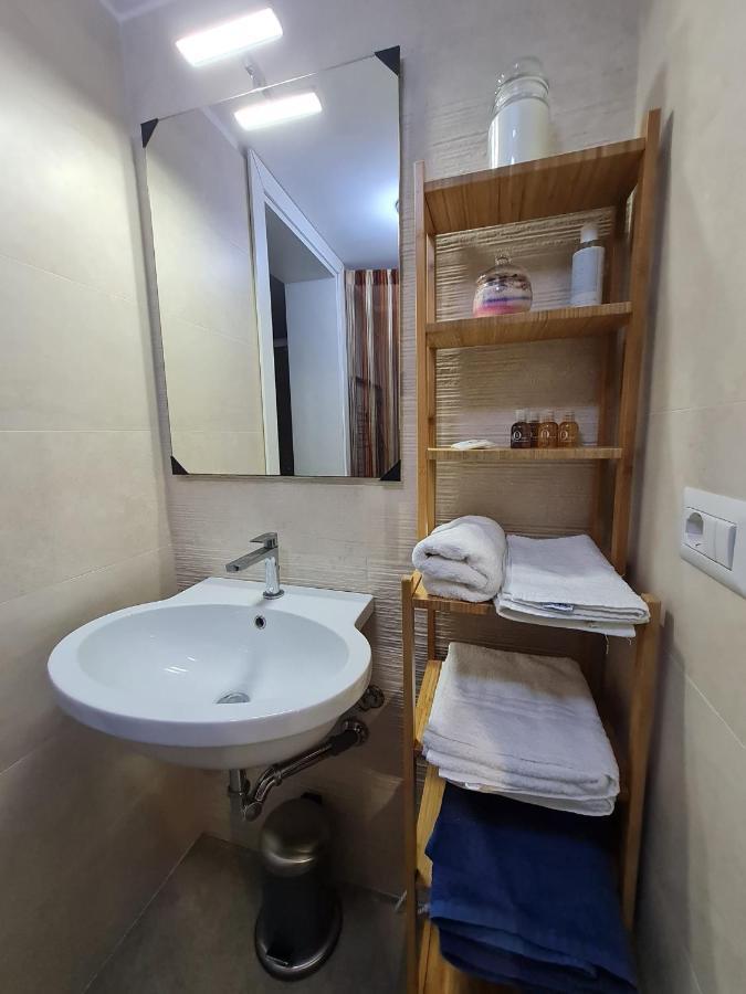 Flat 24 Maggio Appartement Lecce Buitenkant foto